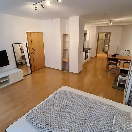 City Central Apartment Kaiserslautern Exterior photo